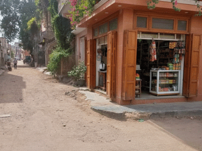 Big Corner Shop for Rent