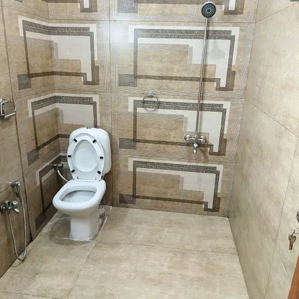 1 Kanal Double Storey House For Sale
