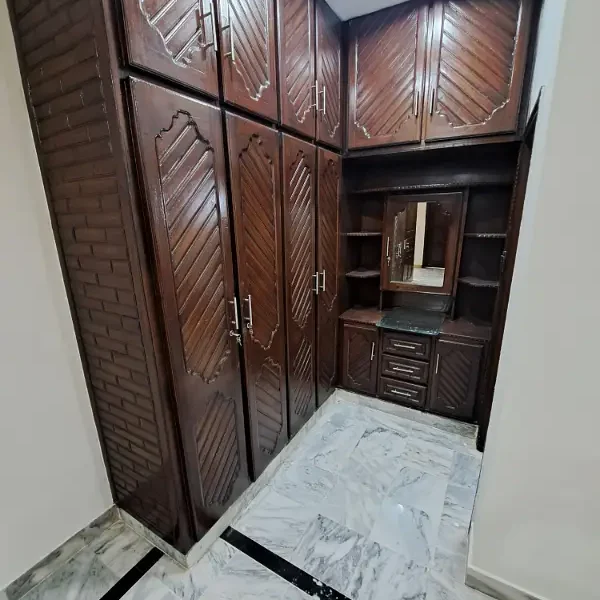 1 Kanal Triple Storey House For Sale