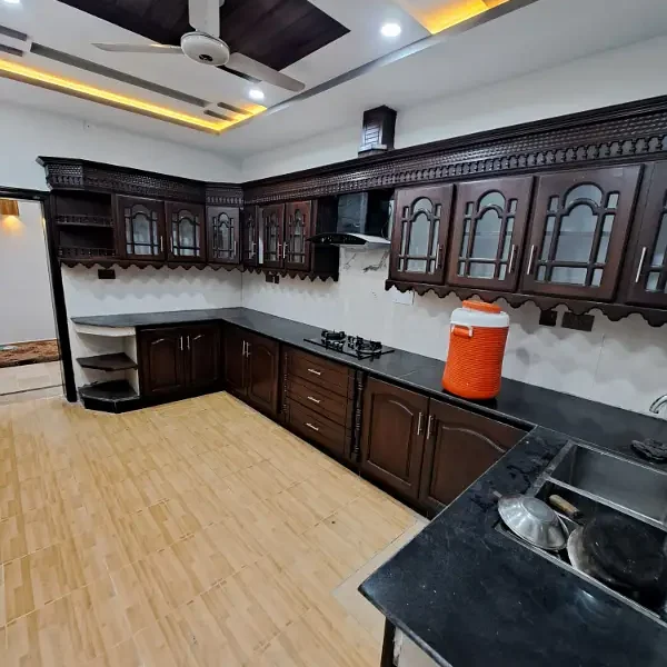 1 Kanal Triple Storey House For Sale