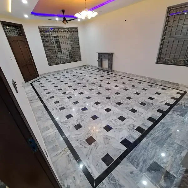 1 Kanal Triple Storey House For Sale