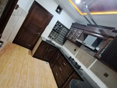 1 Kanal Triple Storey House For Sale