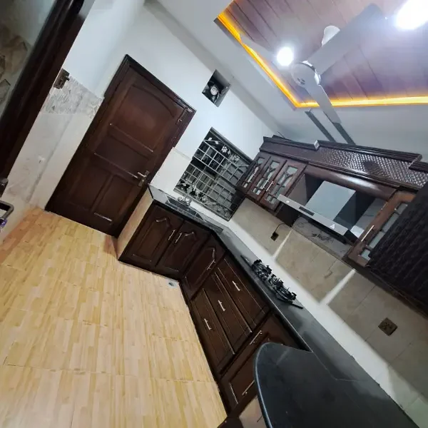 1 Kanal Triple Storey House For Sale