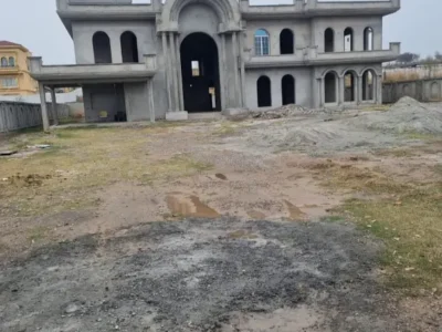 5 Kanal Farm House Grey Structure For Sale
