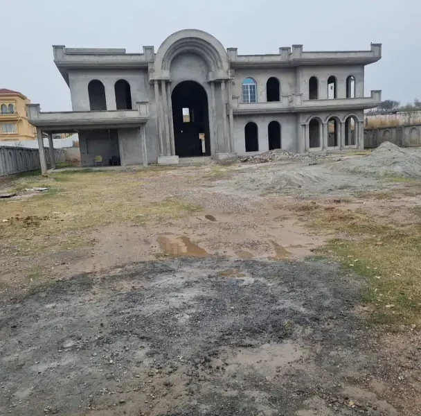 5 Kanal Farm House Grey Structure For Sale