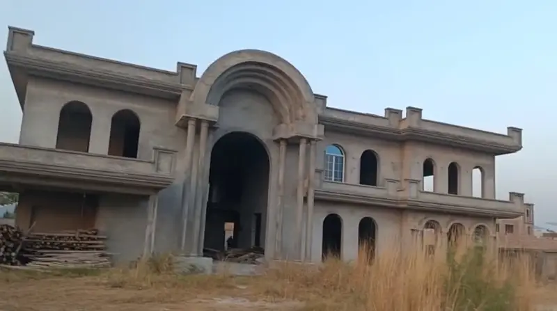 5 Kanal Farm House Grey Structure For Sale