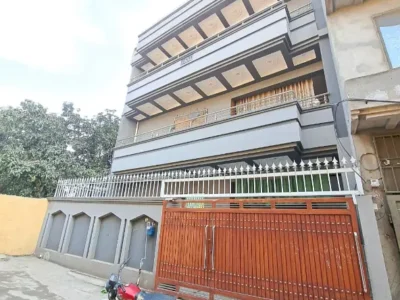 7Marla 272 Wala 2.5 Story House For Sale