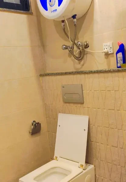 1 Bed Fully Furnished Apartment For Rent In Bahria Town Lahore, Nearby Commercial Market, School, Mosque and health Care Canter