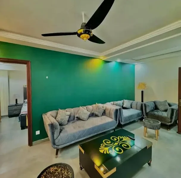 1 bed luxury apartment stay Behria town 03001893480