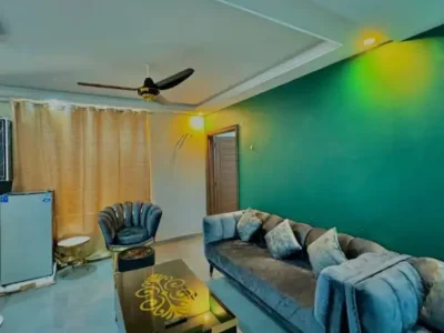 1 bed luxury apartment stay Behria town 03001893480