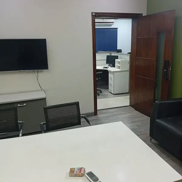 1 kanal Furnished Office (40- 45 Seater) Available Now in Johar Town!