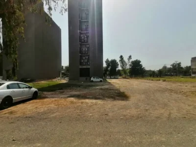 1 Kanal Plot D Block 150ft Se Direct Approach Ideal Location Possession Paid