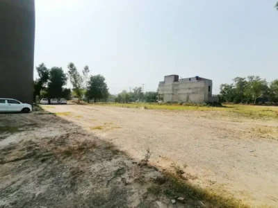 1 Kanal Plot D Block 150ft Se Direct Approach Ideal Location Possession Paid