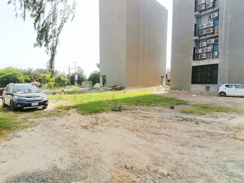 1 Kanal Plot D Block 150ft Se Direct Approach Ideal Location Possession Paid