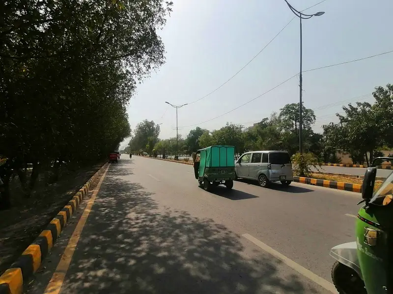 1 Kanal Plot D Block 150ft Se Direct Approach Ideal Location Possession Paid