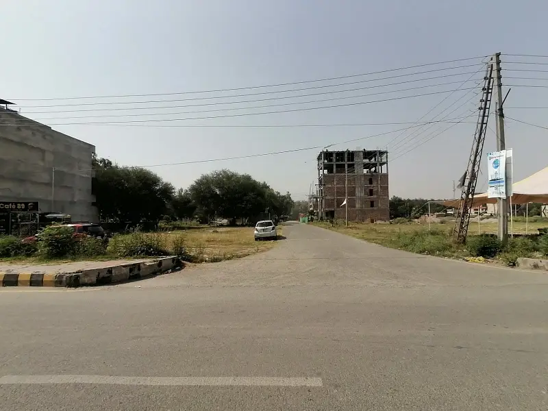 1 Kanal Plot D Block 150ft Se Direct Approach Ideal Location Possession Paid