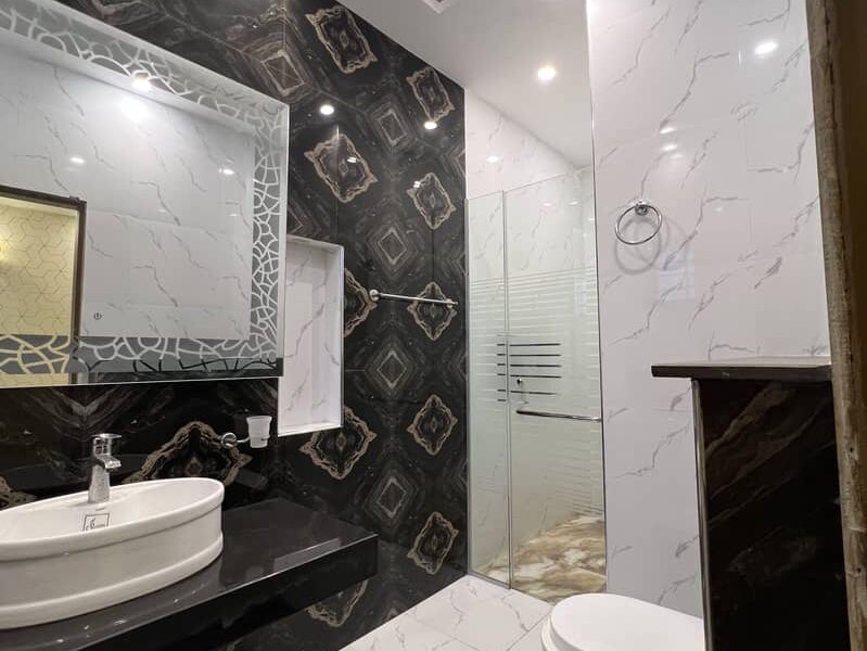 10 Marla Double Storey House For Rent