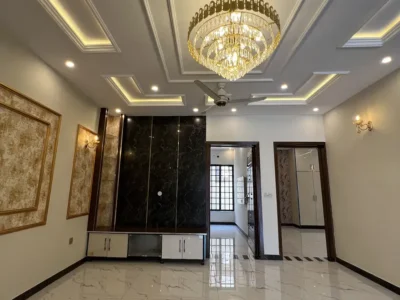 10 Marla Ground Floor Portion for Rent | Prime Location