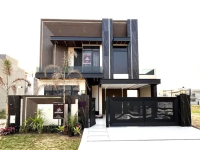 10 Marla Ultra Luxury Modern House A Masterpiece Of Design Near Park and Macdonold
