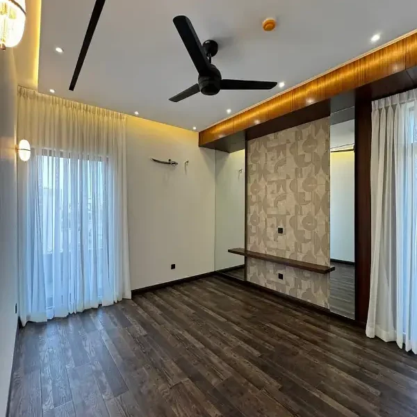 10 Marla Ultra Luxury Modern House A Masterpiece Of Design Near Park and Macdonold