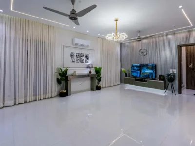 10 Marla Ultra Luxury Modern House A Masterpiece Of Design Near Park and Macdonold