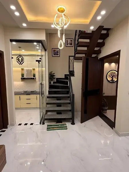 3 Marla Double Heighted House For Sale