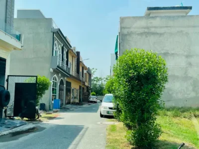 3 Marla On ground Possession plot for sale in a extension Al Kabir Town phase 1