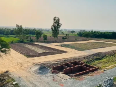 3 Marla Plot For Sale in Ali Housing Society Near Bahria Town Lahore on 3.5 Years Easy installment Booking Only 5 Lac