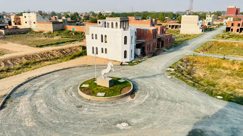 3 Marla Plot For Sale in Ali Housing Society Near Bahria Town Lahore on 3.5 Years Easy installment Booking Only 5 Lac