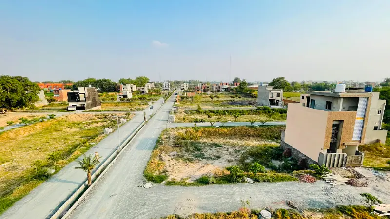 3 Marla Plot For Sale in Ali Housing Society Near Bahria Town Lahore on 3.5 Years Easy installment Booking Only 5 Lac