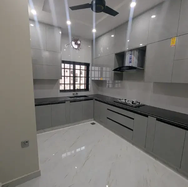 5 MARLA BRAND NEW HOUSE UP FOR SALE