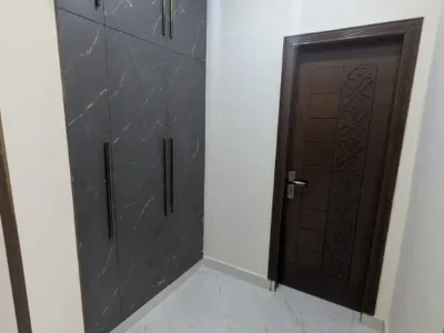 5 MARLA BRAND NEW HOUSE UP FOR SALE