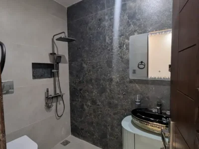 5 MARLA BRAND NEW HOUSE UP FOR SALE