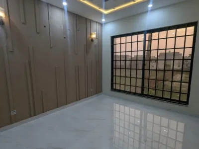 5 MARLA BRAND NEW HOUSE UP FOR SALE