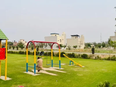 5 Marla plot for sale on 3.5 Year's installment booking just only 6 lakh monthly installment 40000 in Ali Housing Society near Bahria Town Lahore