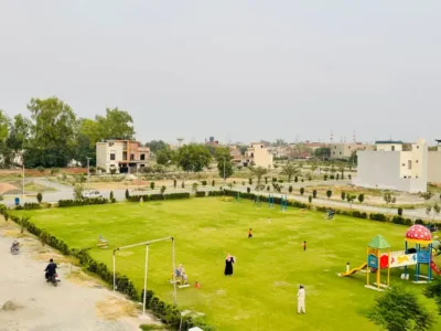 5 Marla plot for sale on 3.5 Year's installment booking just only 6 lakh monthly installment 40000 in Ali Housing Society near Bahria Town Lahore