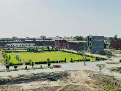 5 Marla plot for sale on 3.5 Year's installment booking just only 6 lakh monthly installment 40000 in Ali Housing Society near Bahria Town Lahore