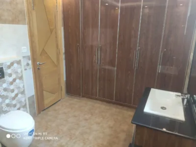 56 MARLA IDEAL LOCATION HOUSE UP FOR SALE