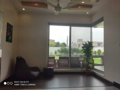 56 MARLA IDEAL LOCATION HOUSE UP FOR SALE