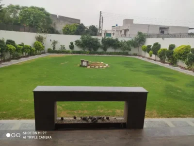 56 MARLA IDEAL LOCATION HOUSE UP FOR SALE
