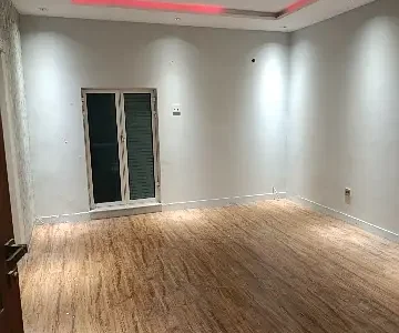 Beautiful Renovated House In Main Cantt