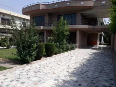 GIRLs HOSTEL NEAR PRADE GROUND METRO STATION BLUE AREA ISLAMABAD