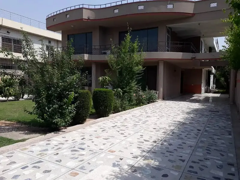 GIRLs HOSTEL NEAR PRADE GROUND METRO STATION BLUE AREA ISLAMABAD