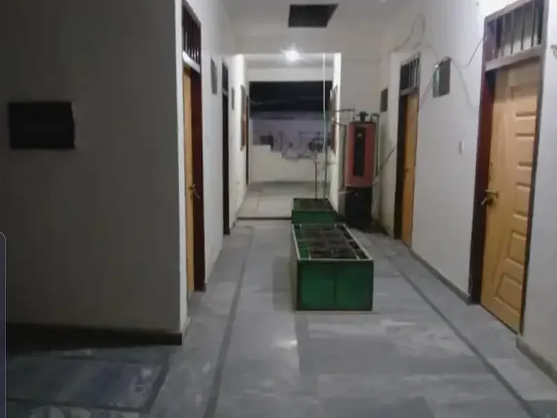 Islamabad boys hostel seats Availabe 9k 8k & complete rooms furnished