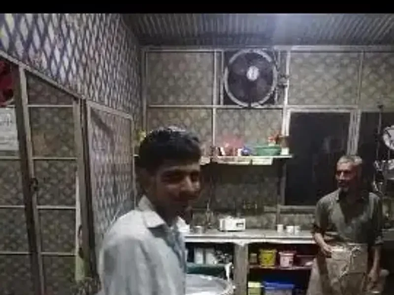 KHAN BOYS HOSTEL I-9 markaz (0300-9181726)