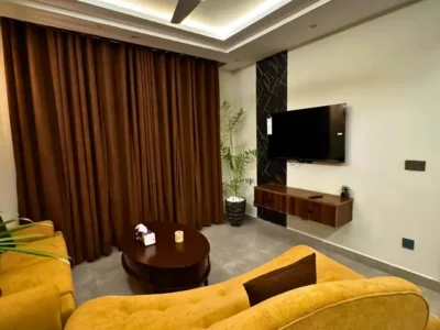 Luxury Furnished Apartment Available for Daily & Short-Term Stay