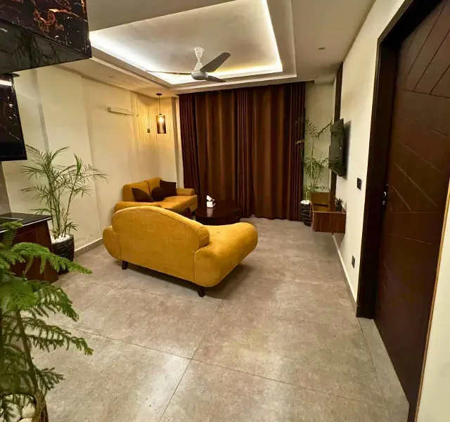 Luxury Furnished Apartment Available for Daily & Short-Term Stay