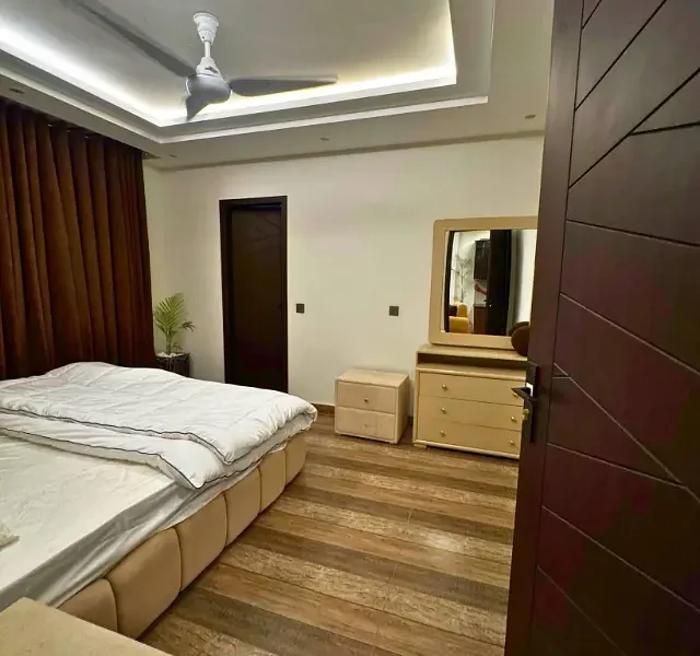 Luxury Furnished Apartment Available for Daily & Short-Term Stay