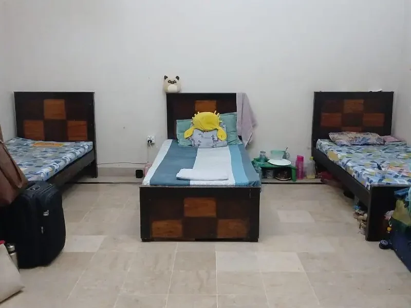 Maheen Villa Girls Hostel
