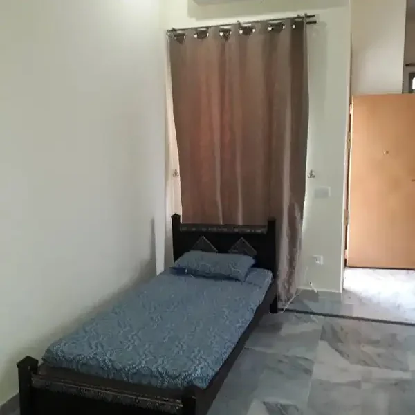 melody girls hostel near polyclinic hospital g6 islamabad